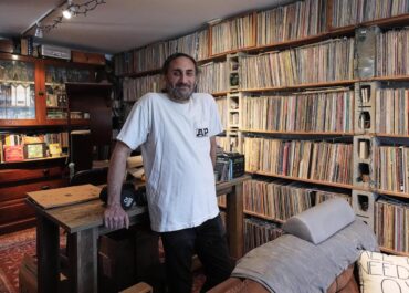 Volunteers turn a fan’s recordings of 10,000 concerts into an online treasure trove