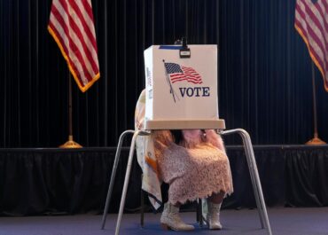 California to weigh tighter restrictions on voter registration amid US debate on election security