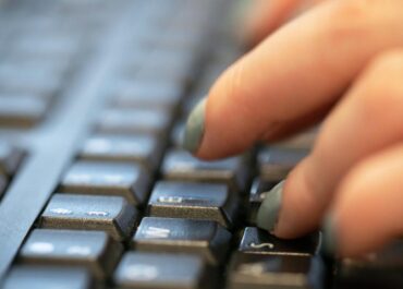 As AI use increases at work, many employees still choose not to use it: Gallup poll