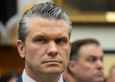 Hegseth faces a second day of Democrats grilling him over the Iran war