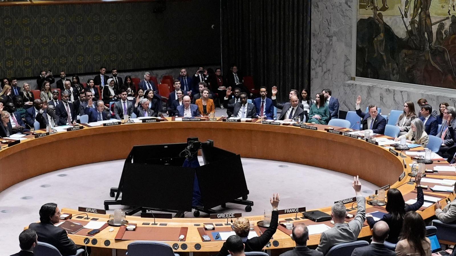 Bahrain waters down UN proposal over opposition to allowing force to open Strait of Hormuz