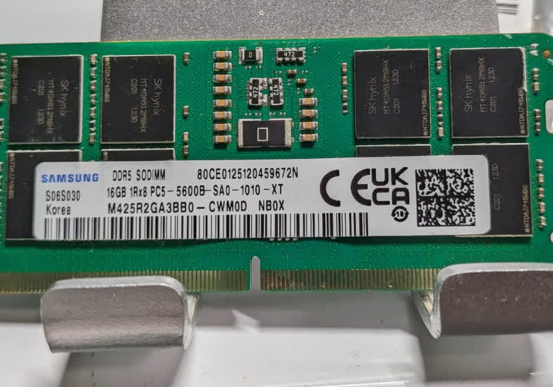 Fake DDR5 sticks with dummy plastic chips are the latest RAM scam