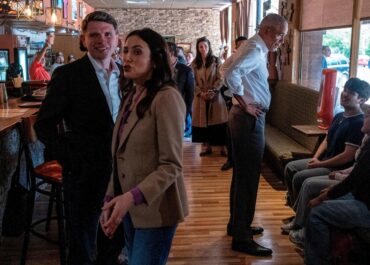 Obama meets with Talarico, aiming to boost Democrat’s bid for US Senate in Texas