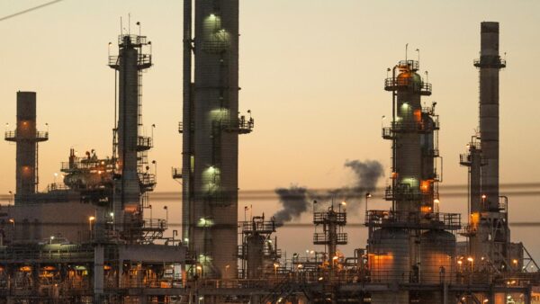 California air regulators update a key climate program, sparking pushback