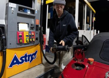 After brief respite, gasoline prices continue their steady climb
