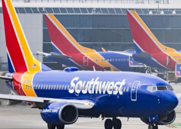 NTSB urges airlines to train their pilots to deal with smoke in the cockpit