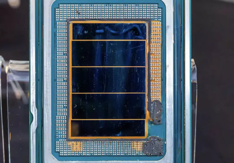 Intel launches Xeon 6+ Clearwater Forest with 288 E-cores on 18A node, teases Diamond Rapids for 2027