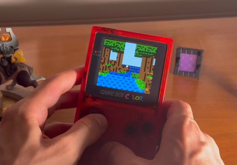 Minecraft joins Doom in the "can it run?" hall of fame with Game Boy Color port