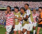 Steely USA overcome Bosnia and Herzegovina and controversial red to reach World Cup last 16