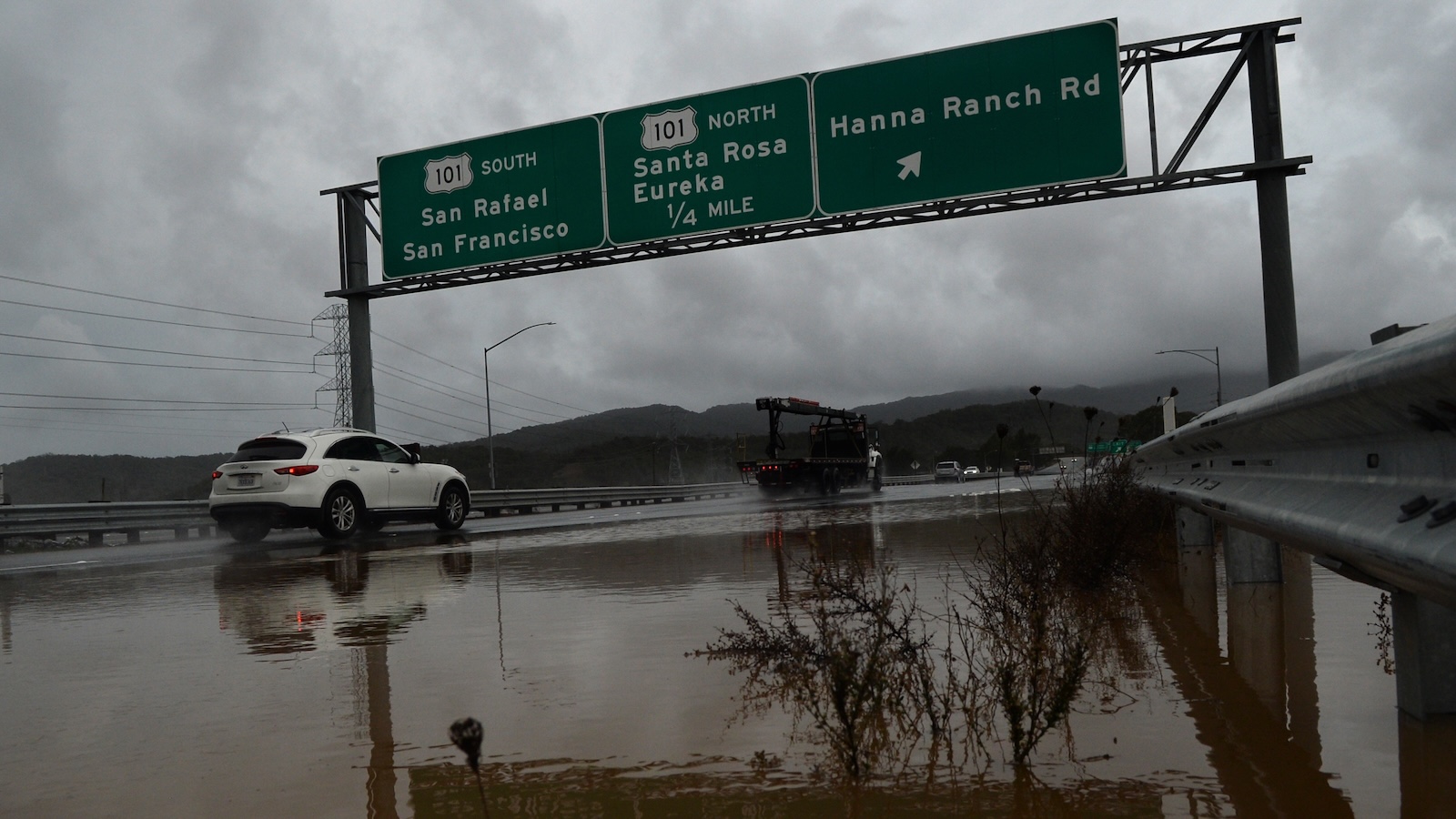 How to build a highway in the age of climate change
