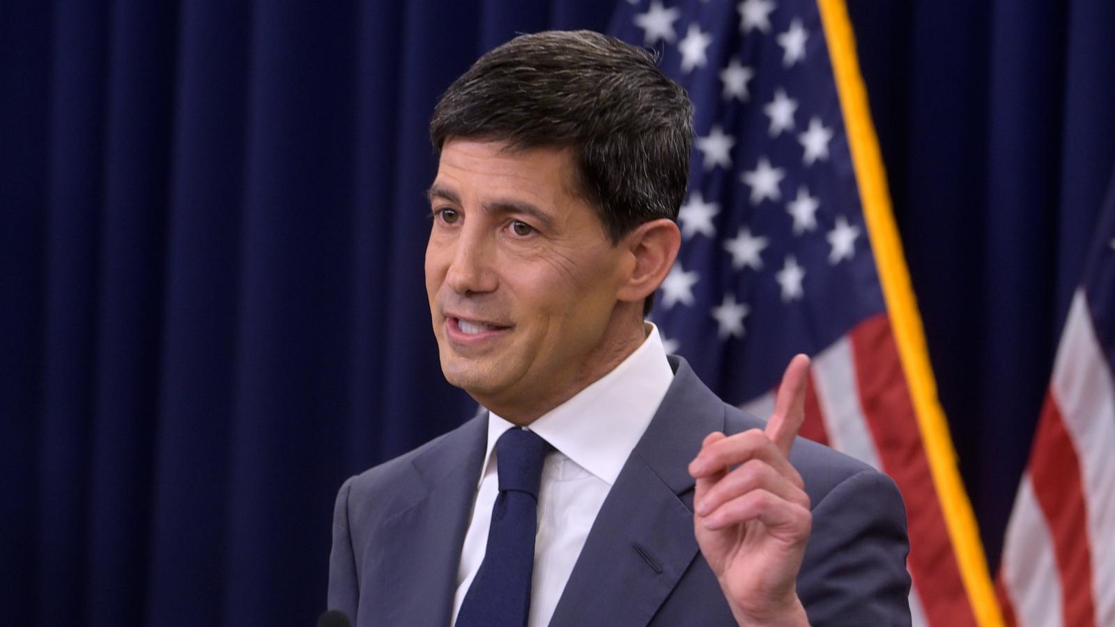 Federal Reserve Chair Warsh emphasizes political independence, signals focus on inflation