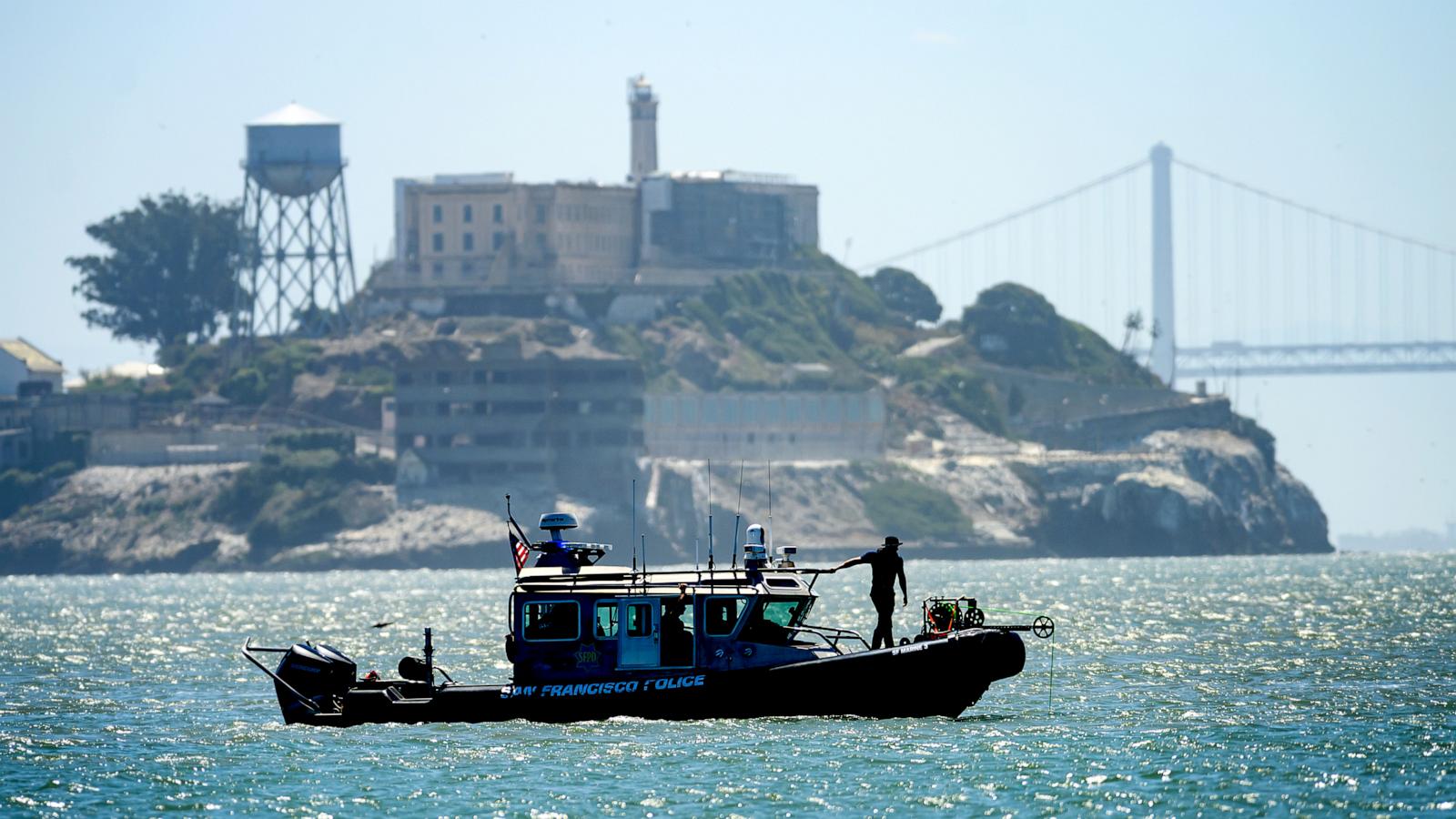 Rescuers are still searching for 3 people after a boat sank in San Francisco Bay, leaving 1 dead