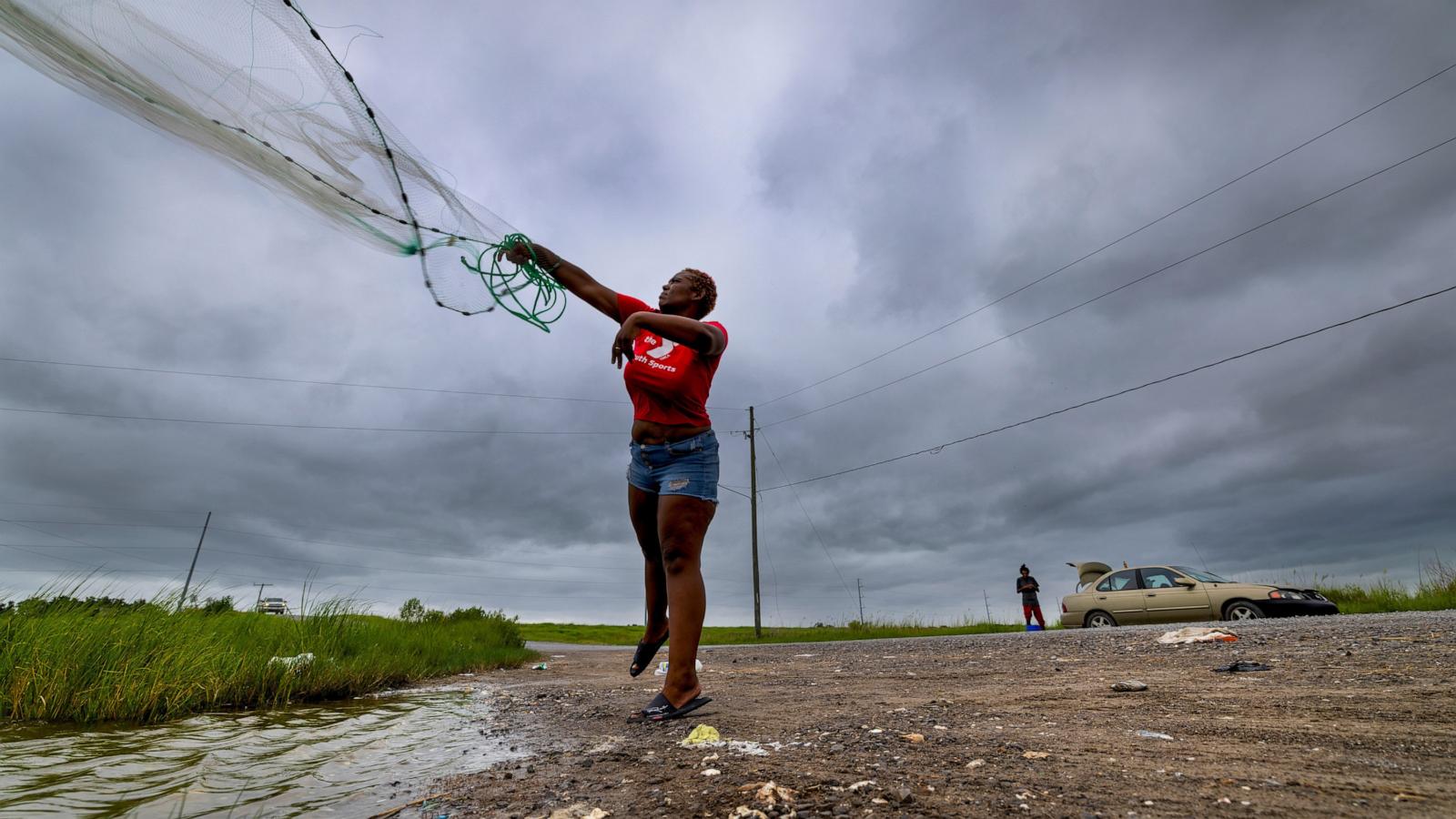 Tropical Storm Bertha makes landfall in Louisiana and moves toward Texas