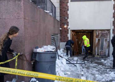 Man gets 6-month sentence for ramming car into Jewish group’s NY world headquarters