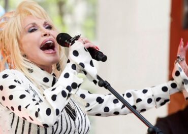 Was Dolly Parton a feminist? She wouldn’t say it, but fans heard it — in her life and her lyrics