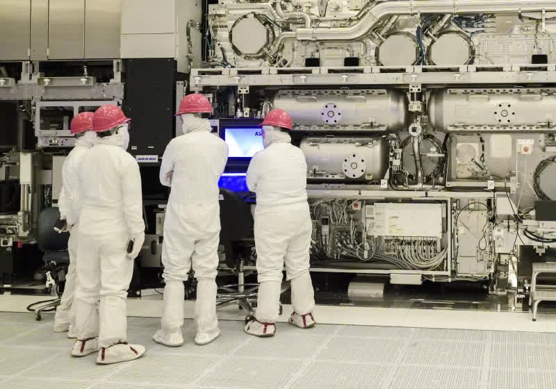 ASML says AI's effect on chipmaking will unfold over the next 10 to 15 years, not overnight