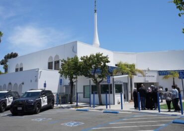 Lawyer says prosecutors haven’t offered details of teen’s alleged ties to San Diego mosque shooters