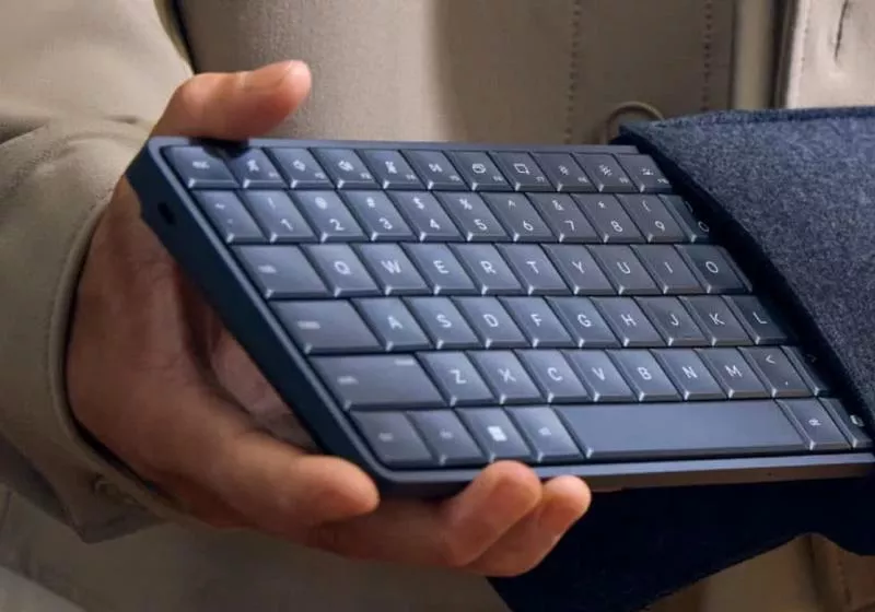 HP's keyboard PC is back with AMD's Ryzen AI 400 chip, a 32Wh battery option, and a $3,000-plus price
