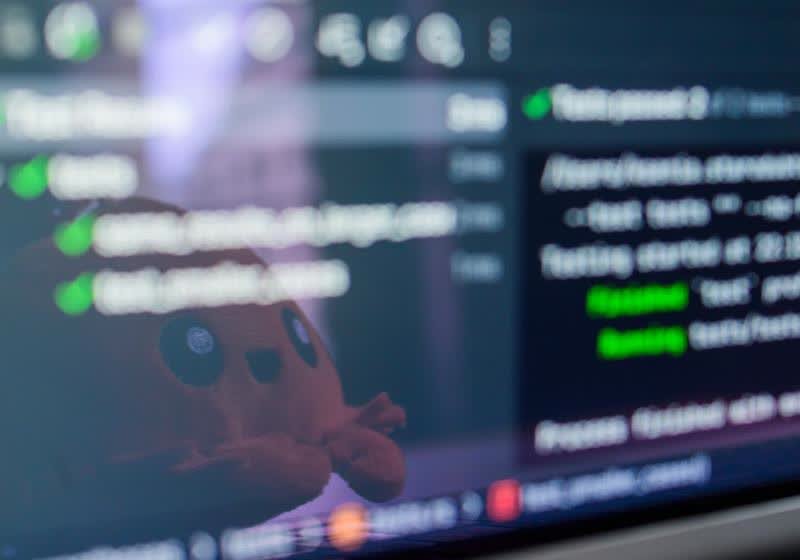 Researchers say an ad platform could identify targets and install spyware through online ads, no click needed