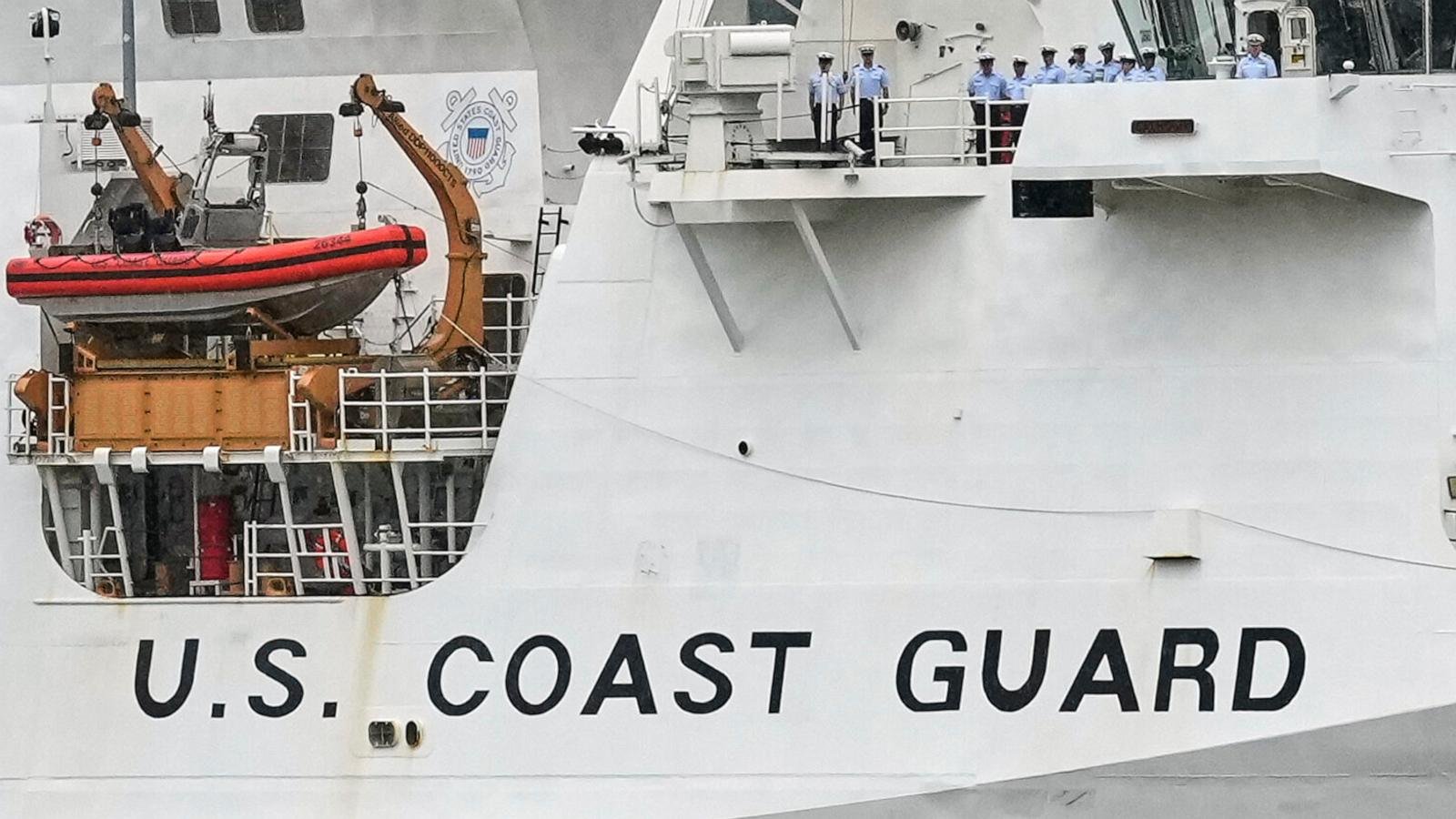Search suspended for 6 people on missing medical flight from Bermuda to Boston