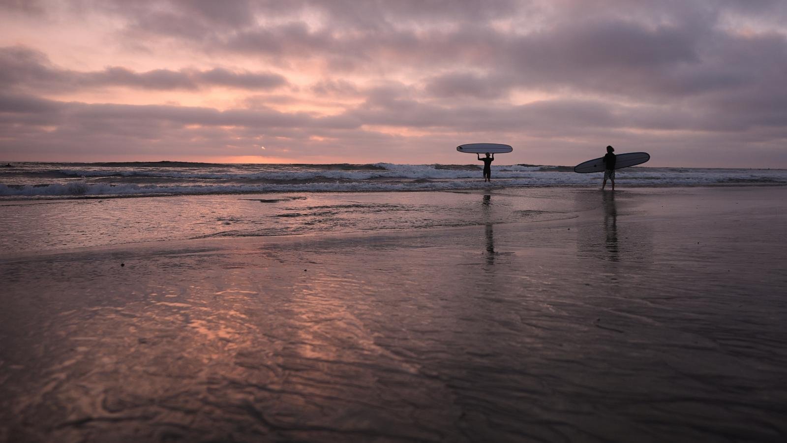 A pulse of warm water hitting the Pacific coast could mean erosion and flooding