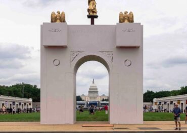 Plaintiffs in Trump arch project seek injunction to stop administration from beginning work Nov. 5